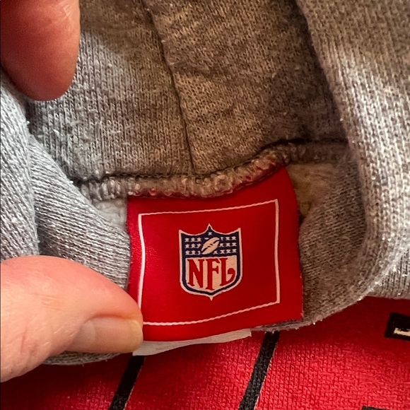 NFL Gray and Red Chiefs Hoodie - Picture 3 of 3